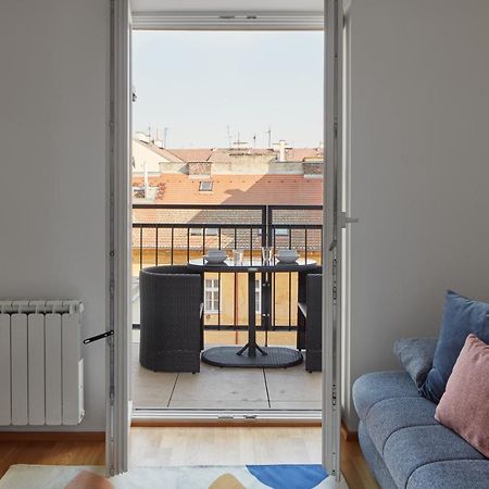 Bright Apartment In New Town By Prague Days Praga Exterior foto
