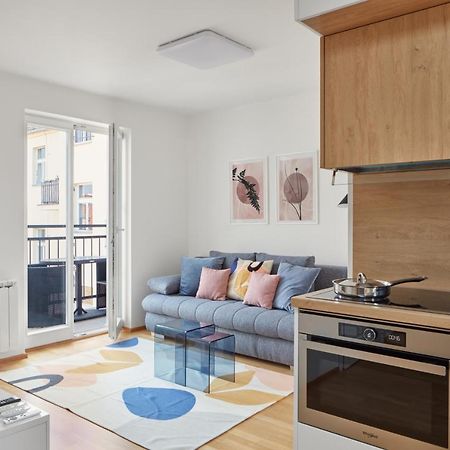Bright Apartment In New Town By Prague Days Praga Exterior foto