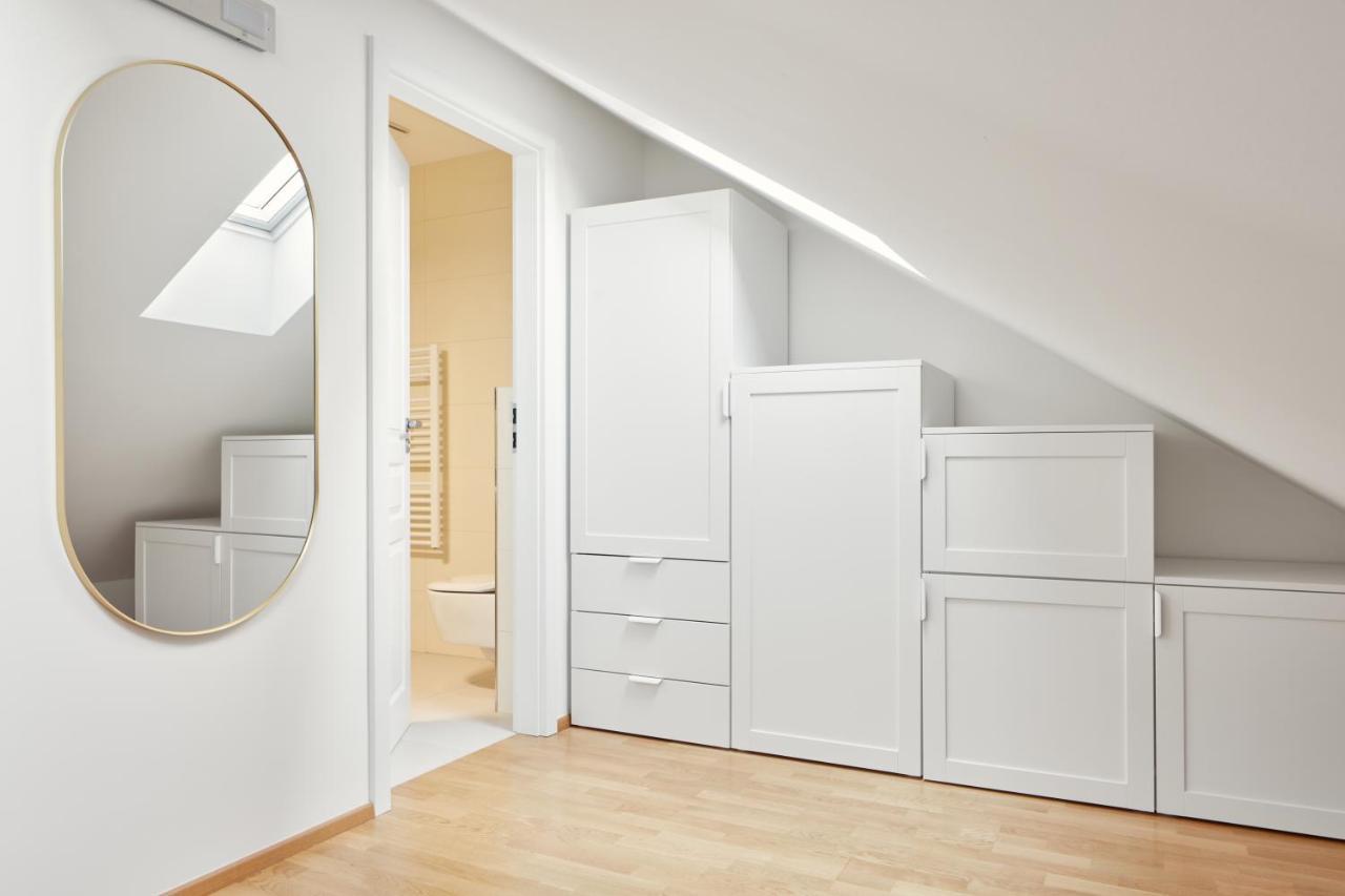 Bright Apartment In New Town By Prague Days Praga Exterior foto