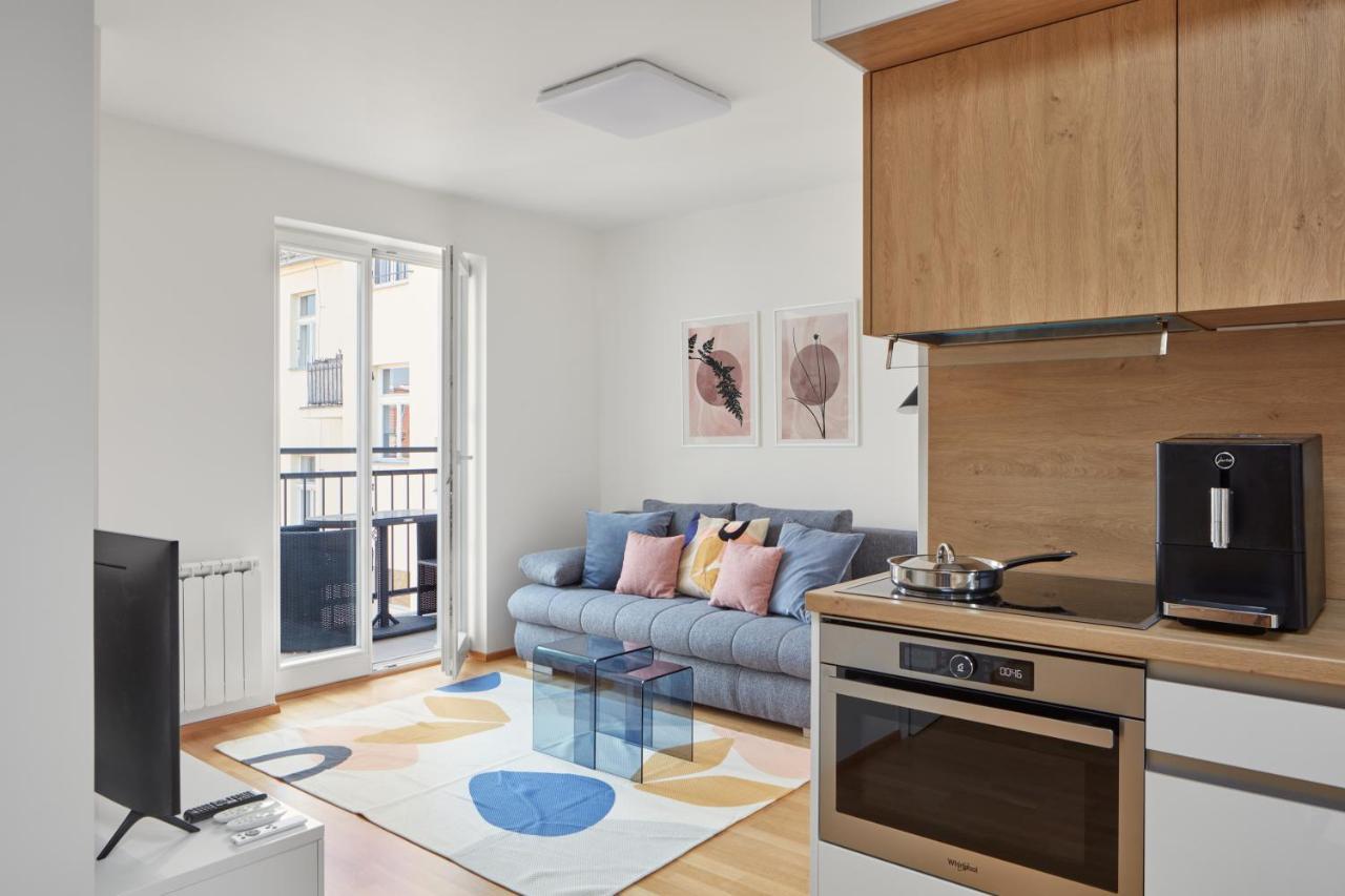 Bright Apartment In New Town By Prague Days Praga Exterior foto